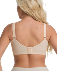 Underwired Unpadded Full-Coverage Bra With Wide Shoulder Straps