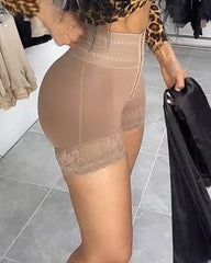 High-waisted Two-layer Lace Paneled Hip-lifting Shorts