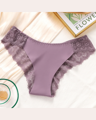 French-Style Lace-Trimmed Seamless Cotton Crotch Breathable Underwear