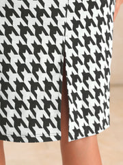 Houndstooth 3/4 Sleeve Elegant Cinched Waist Sheath Dress