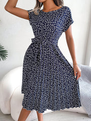 Retro-Chic All-Over Blooms Short Sleeves Floral Pleated Waist Detail Midi Casual Dress