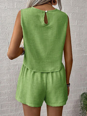 2 Pieces Solid Color Sleeveless Round Neck Top & Shorts Set