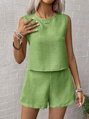 2 Pieces Solid Color Sleeveless Round Neck Top & Shorts Set