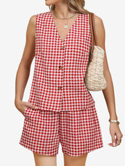 2 Pieces Gingham Sleeveless Button Down Vest & Shorts Set
