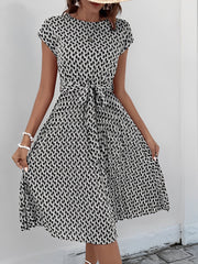 Graphic Print Cap Sleeves Pleated Midi Dress