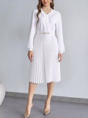 V Neck Long Sleeves Belted Pleated Midi Dress