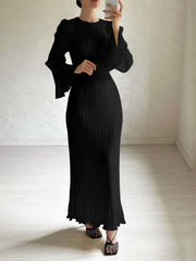 Round Neck Trumpet Sleeve Pleated Maxi Dress