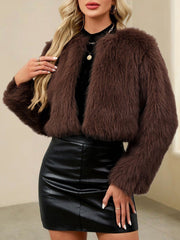 Collarless Long Sleeves Cropped Faux Fur Coat