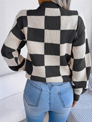 Colorblocked Checkered Long Sleeve Pullover Knit Sweater