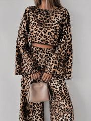 2 Pieces Leopard Print Bell Sleeve Copped Tops & Wide Legs Pants Matching Set