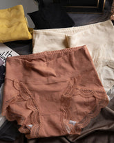 Anti-Bacterial Crotch Mid-Waist-Tuck Lace Panties