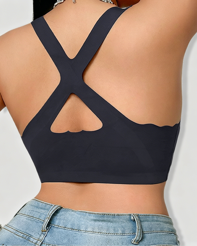 Seamless Scalloped Edge Heart Cutout Crisscross Back Wireless Bra