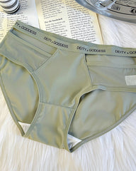 Lettering Sports Style Hip Lift Mid-Rise Briefs