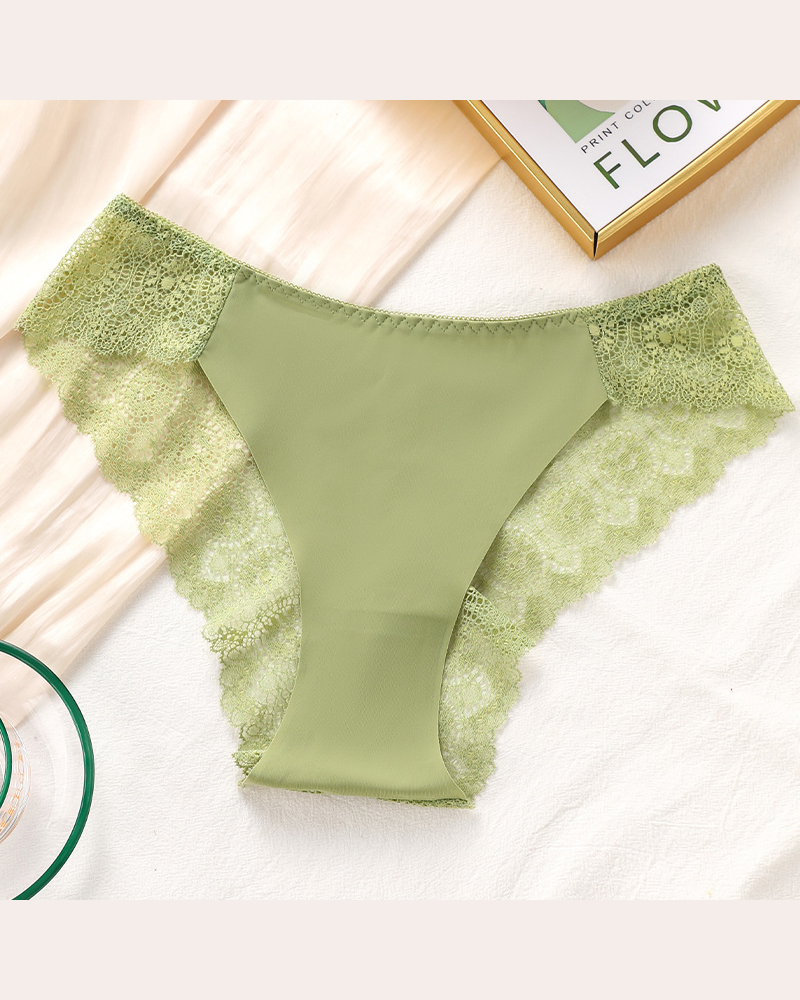 French-Style Lace-Trimmed Seamless Cotton Crotch Breathable Underwear