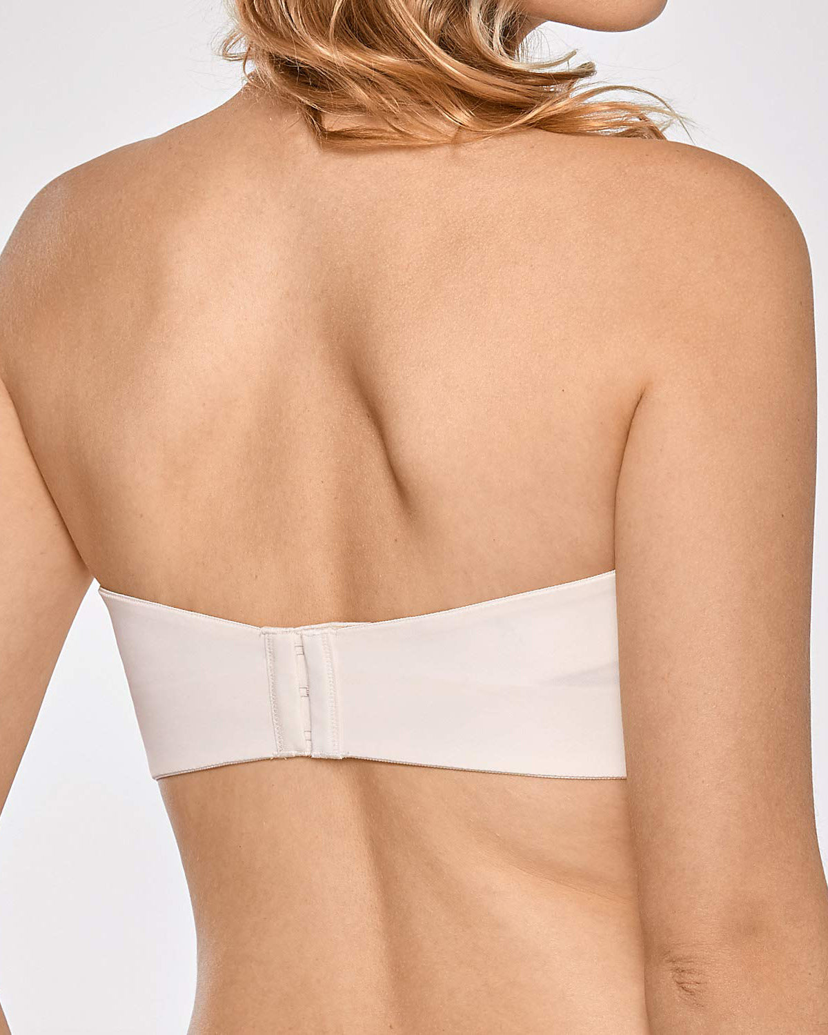 Women's Strapless Bra Plunge Push Up for Big Busted Seamless Slightly Lined Support Lift Plus Size Invisible