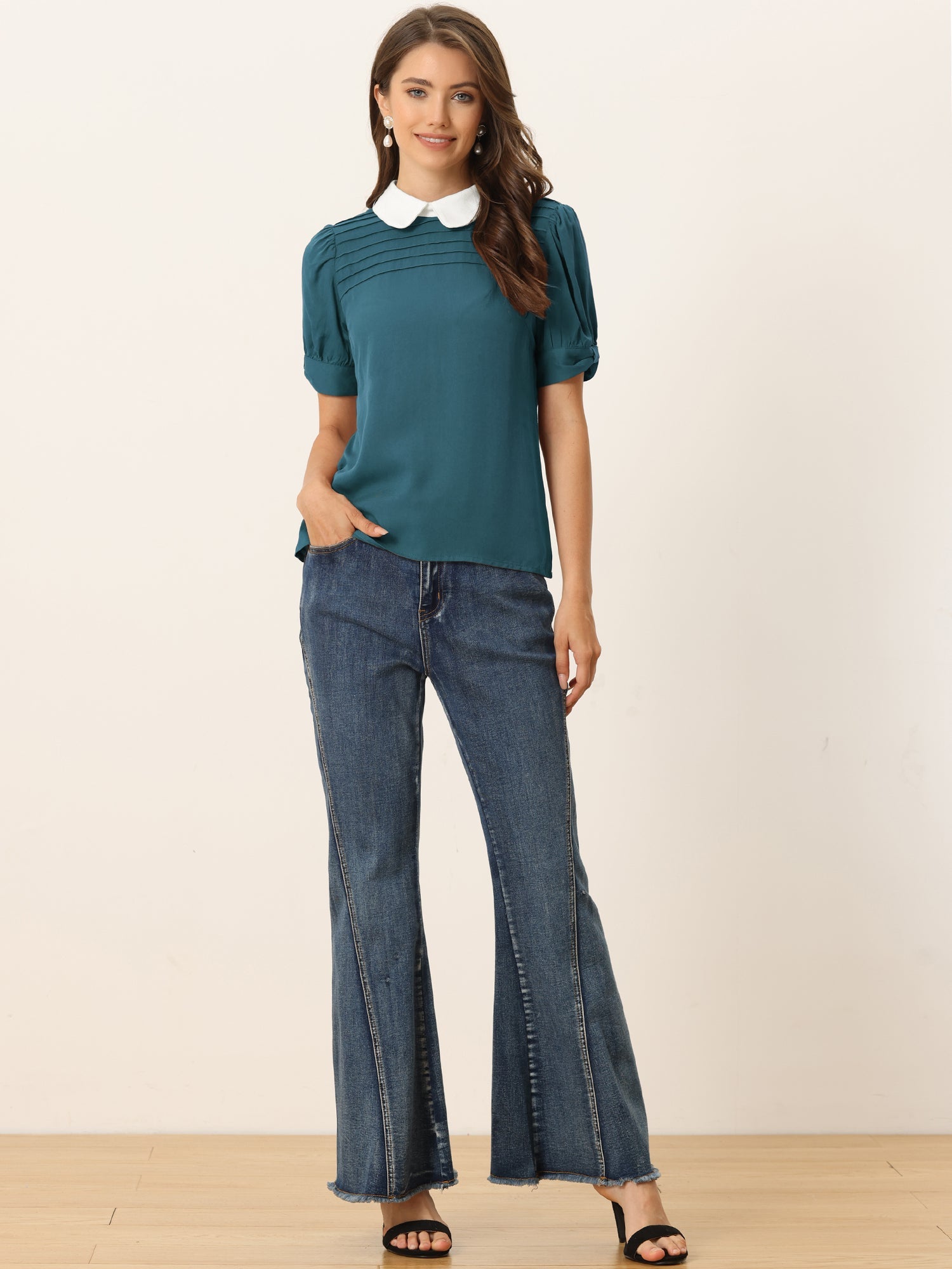 Pleated Contrast Peter Pan Collar Puff Short Sleeve Blouse