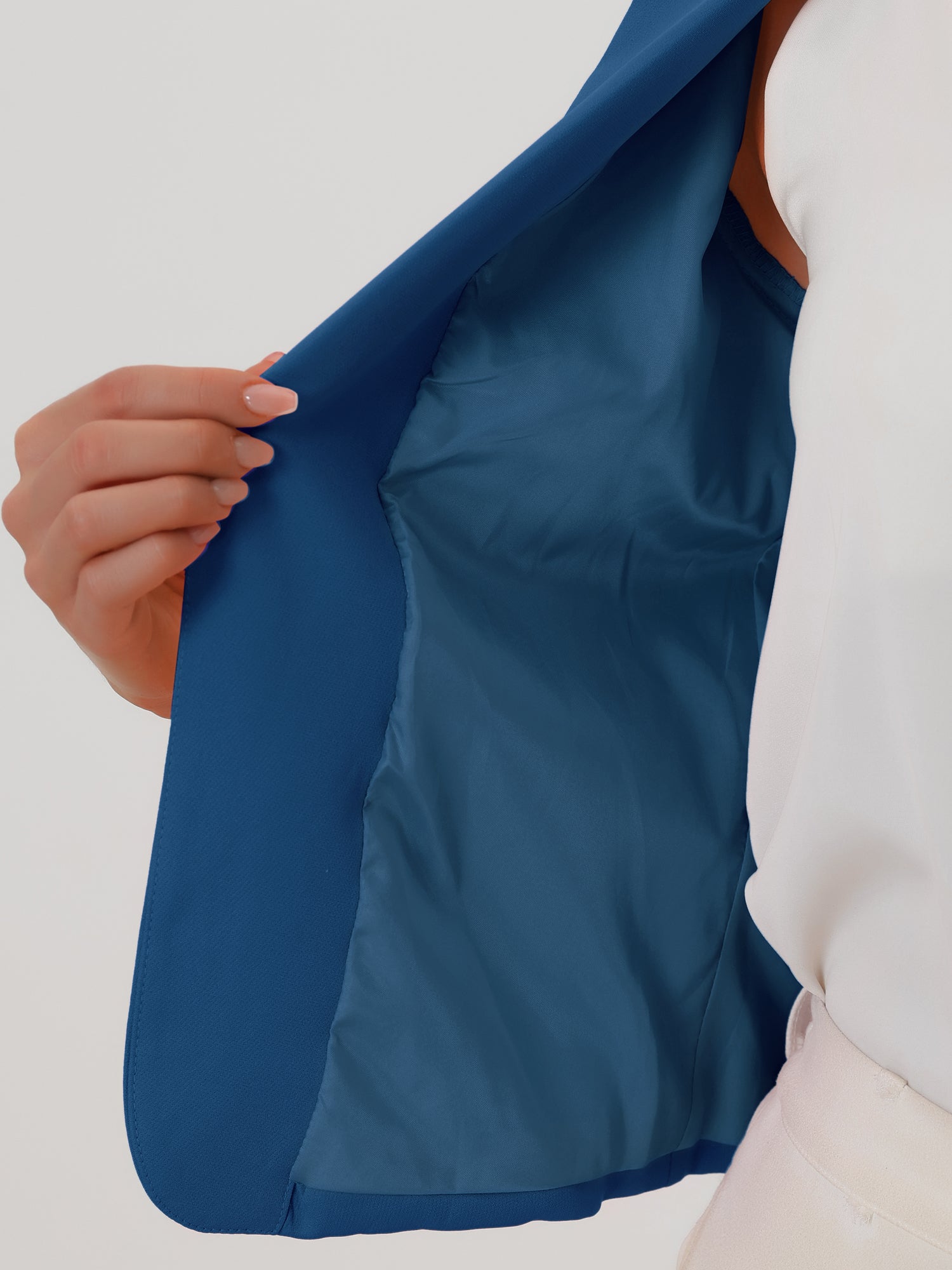 Notched Lapel Long Sleeves Solid Color Open Front Cropped Blazer