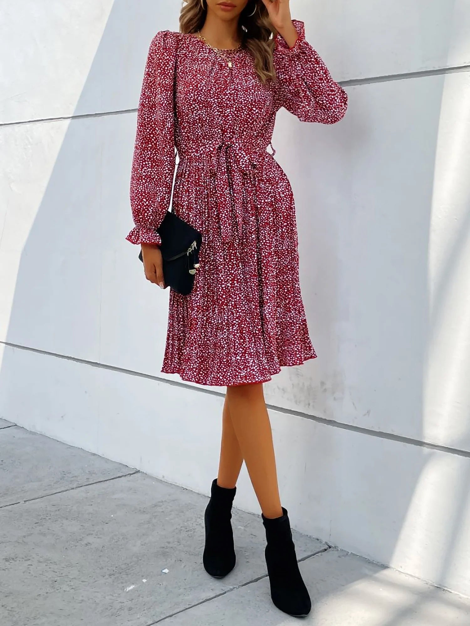 Round Neck Long Sleeve Lace-Up Leopard Pleated Midi Dress