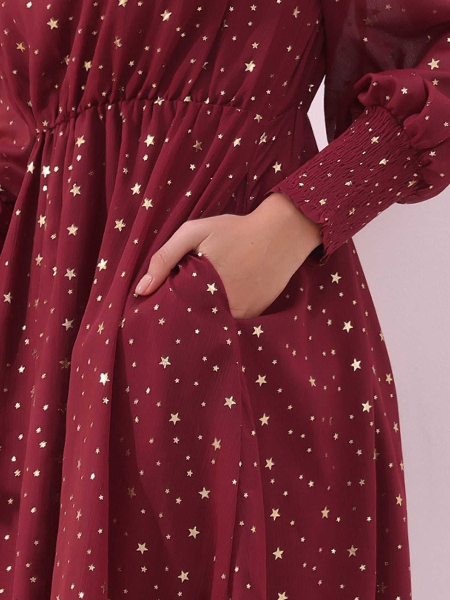 Puff Long Sleeve Metallic Stars Boat Neck Pockets Mesh Midi Dress