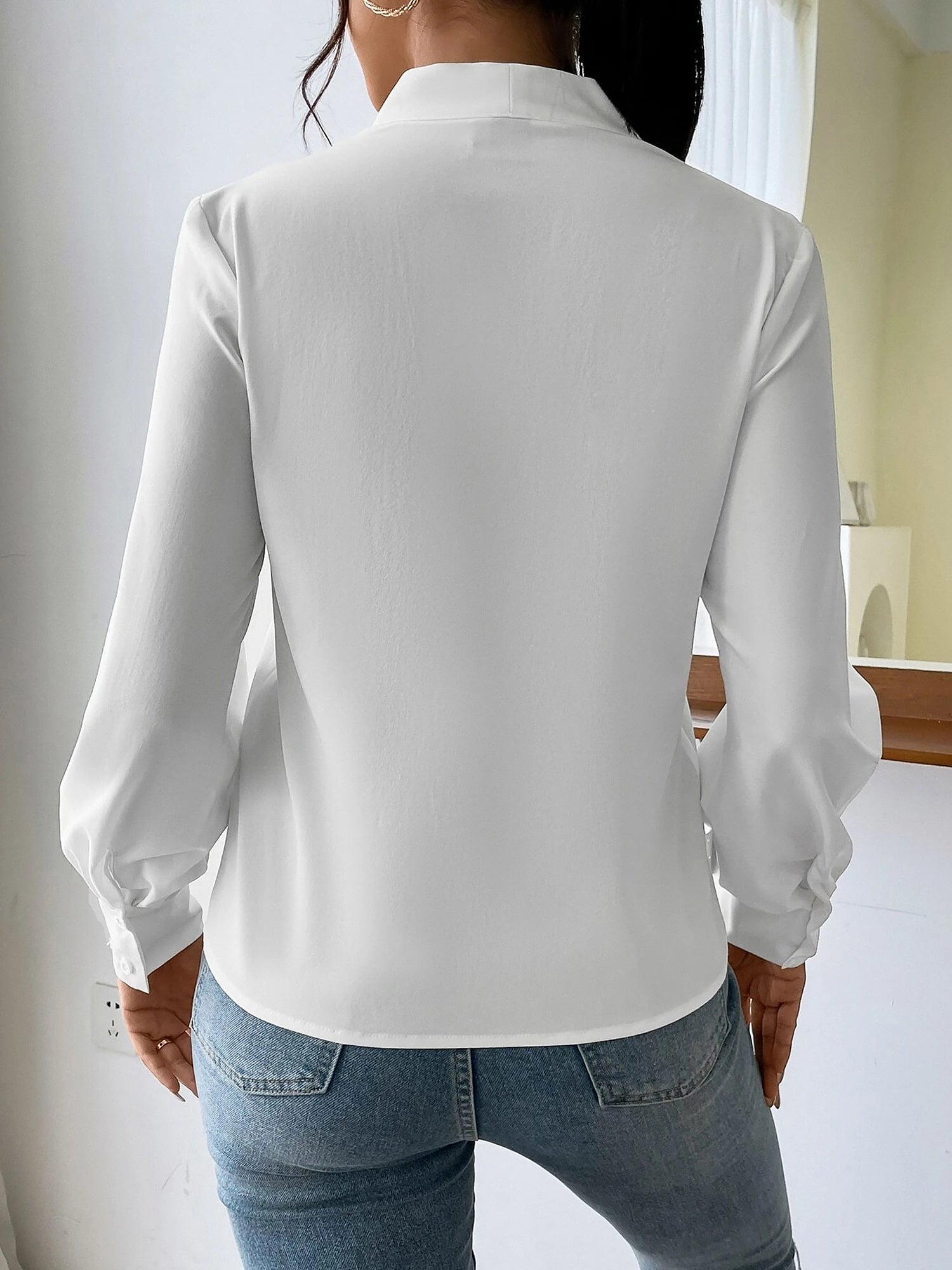 Classic Elegant V Neck Pleated Long Sleeves Solid Color Blouse