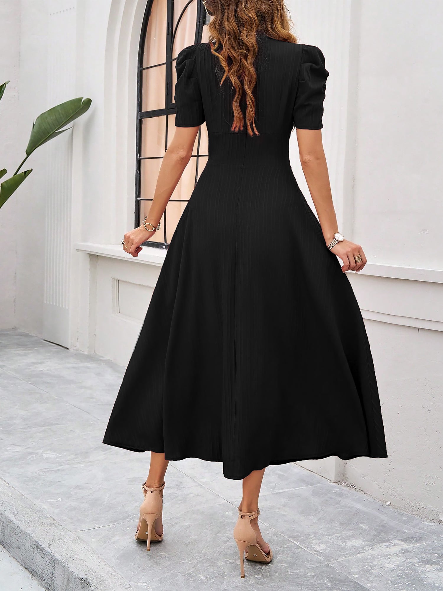 Textured Puff Short Sleeve Ruched Midi A-Line Dress Raised Fabric Cinched Waist and Casual-Chic Design