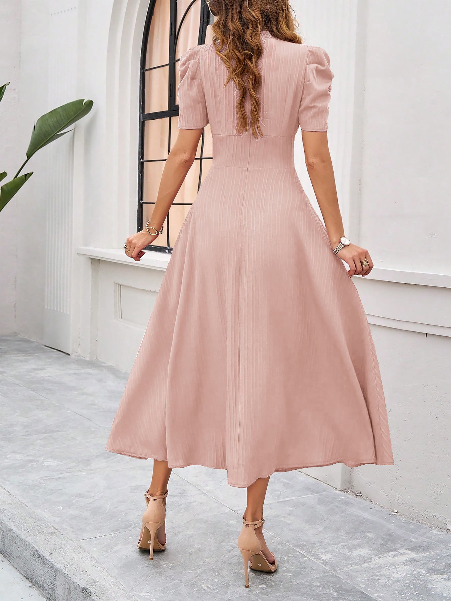 Textured Puff Short Sleeve Ruched Midi A-Line Dress Raised Fabric Cinched Waist and Casual-Chic Design
