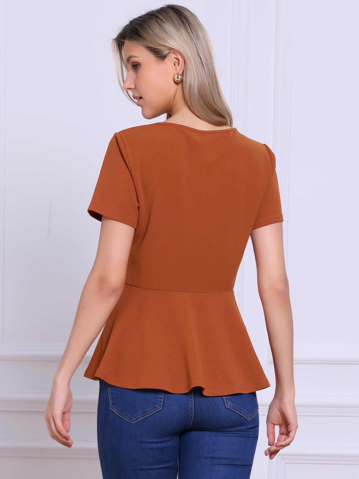 Short Sleeve Round Neck Solid Color Peplum Blouse