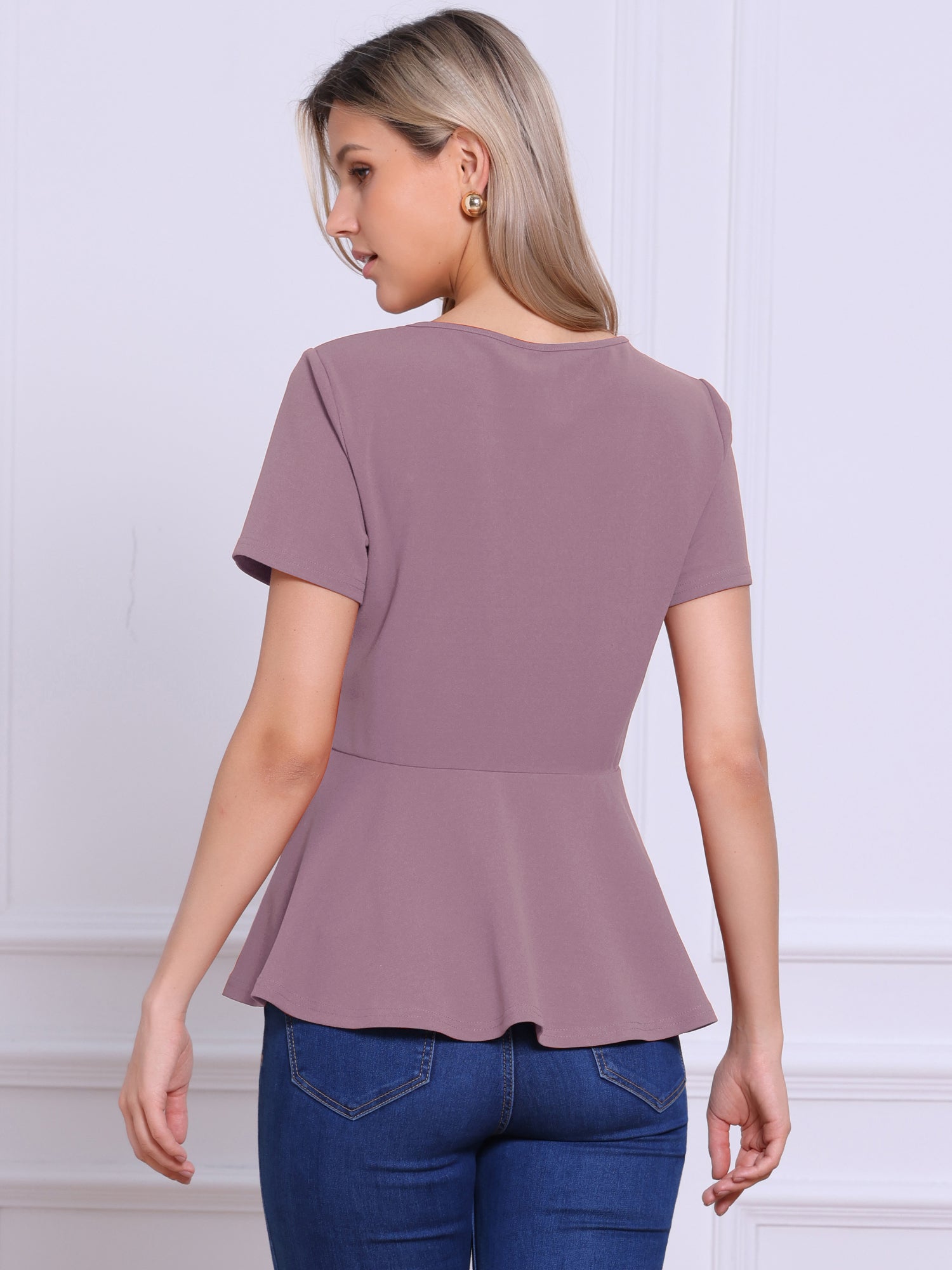 Short Sleeve Round Neck Solid Color Peplum Blouse