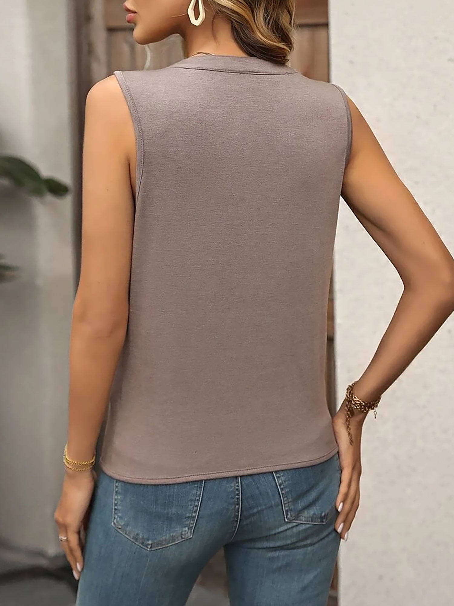 Notch Neck Sleeveless Pleated Casual Blouse
