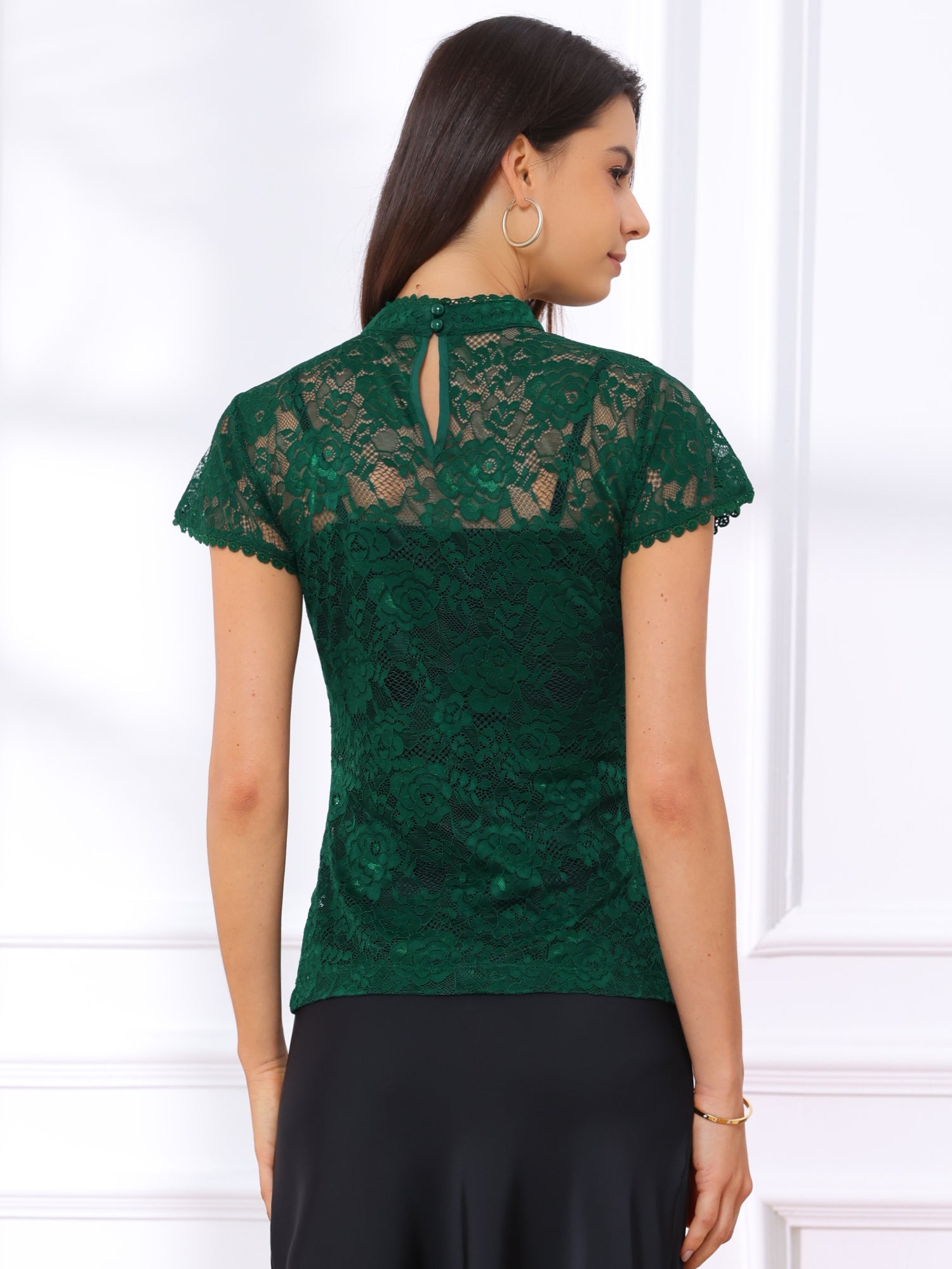 Elegant Floral Lace Short Sleeve Keyhole Back Fitted Blouse