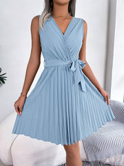 V Neck Sleeveless Lace-Up Pleated Above Knee Dress