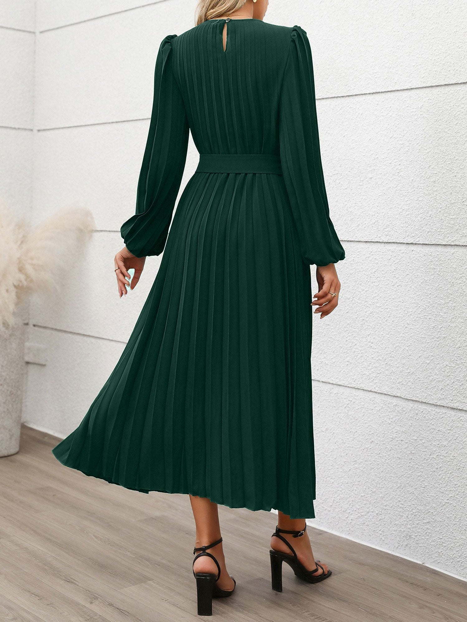 Round Neck Puff Sleeves Belted Pleated Maxi Dress