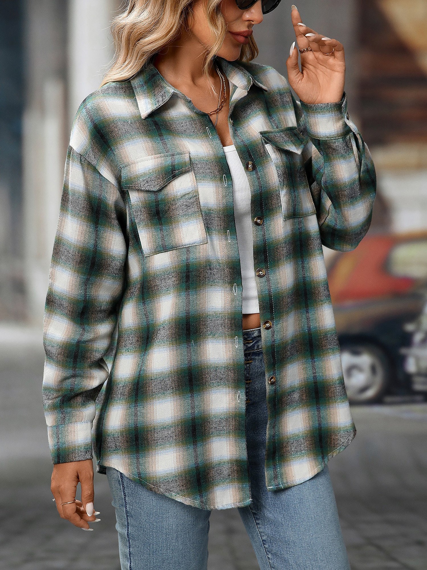 Plaid Turn Down Collar Long Sleeves Pocketed Shirt