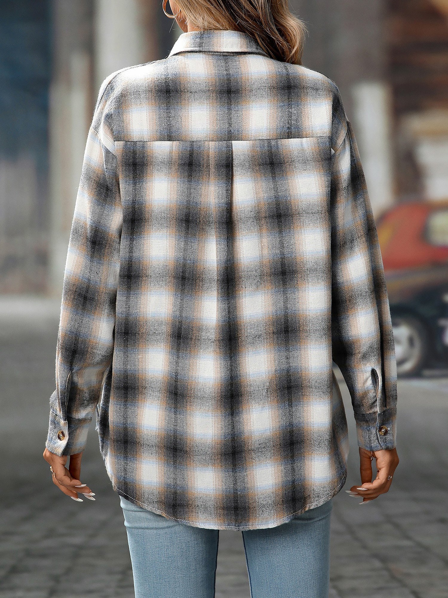 Plaid Turn Down Collar Long Sleeves Pocketed Shirt