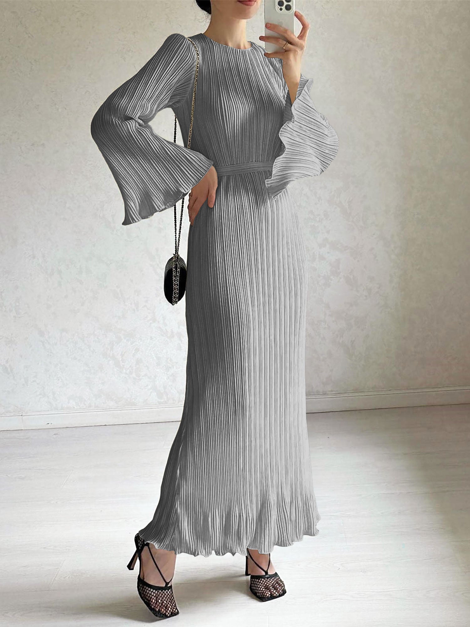 Round Neck Trumpet Sleeve Pleated Maxi Dress
