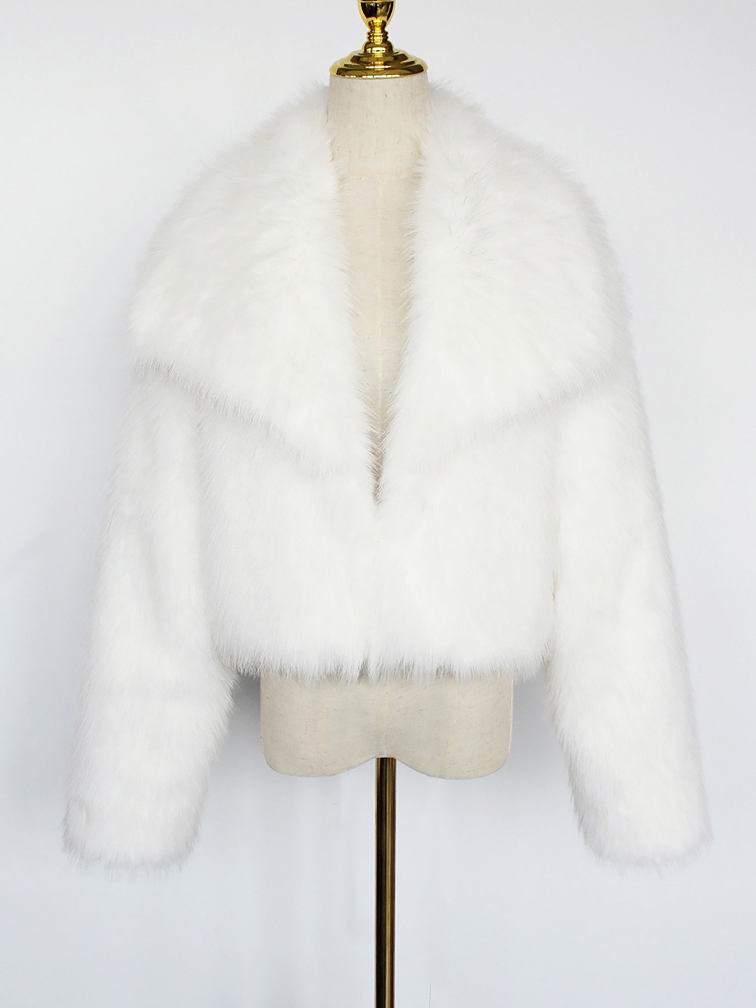 Collared Long Sleeves Cropped Faux Fur Coat