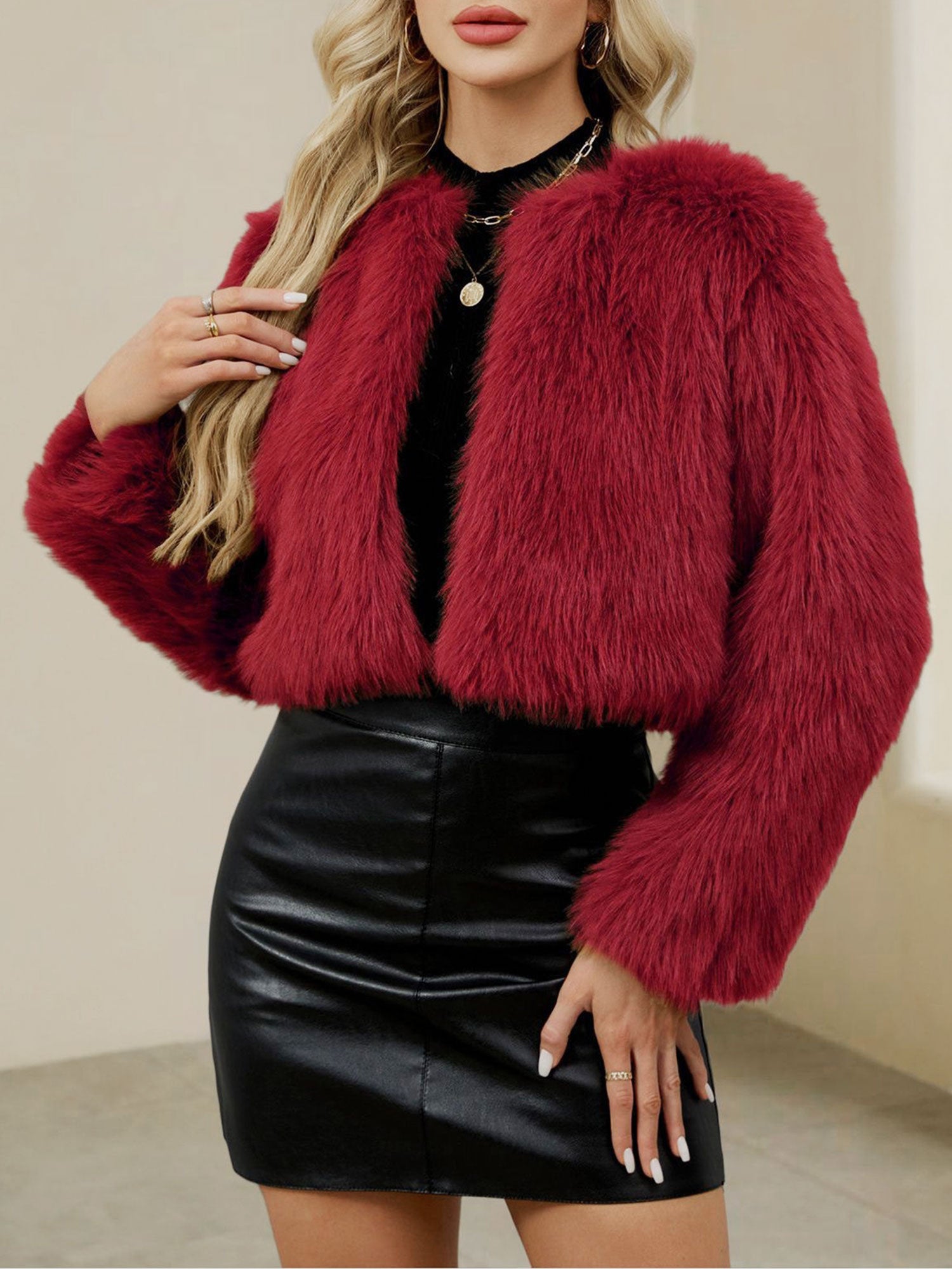 Collarless Long Sleeves Cropped Faux Fur Coat