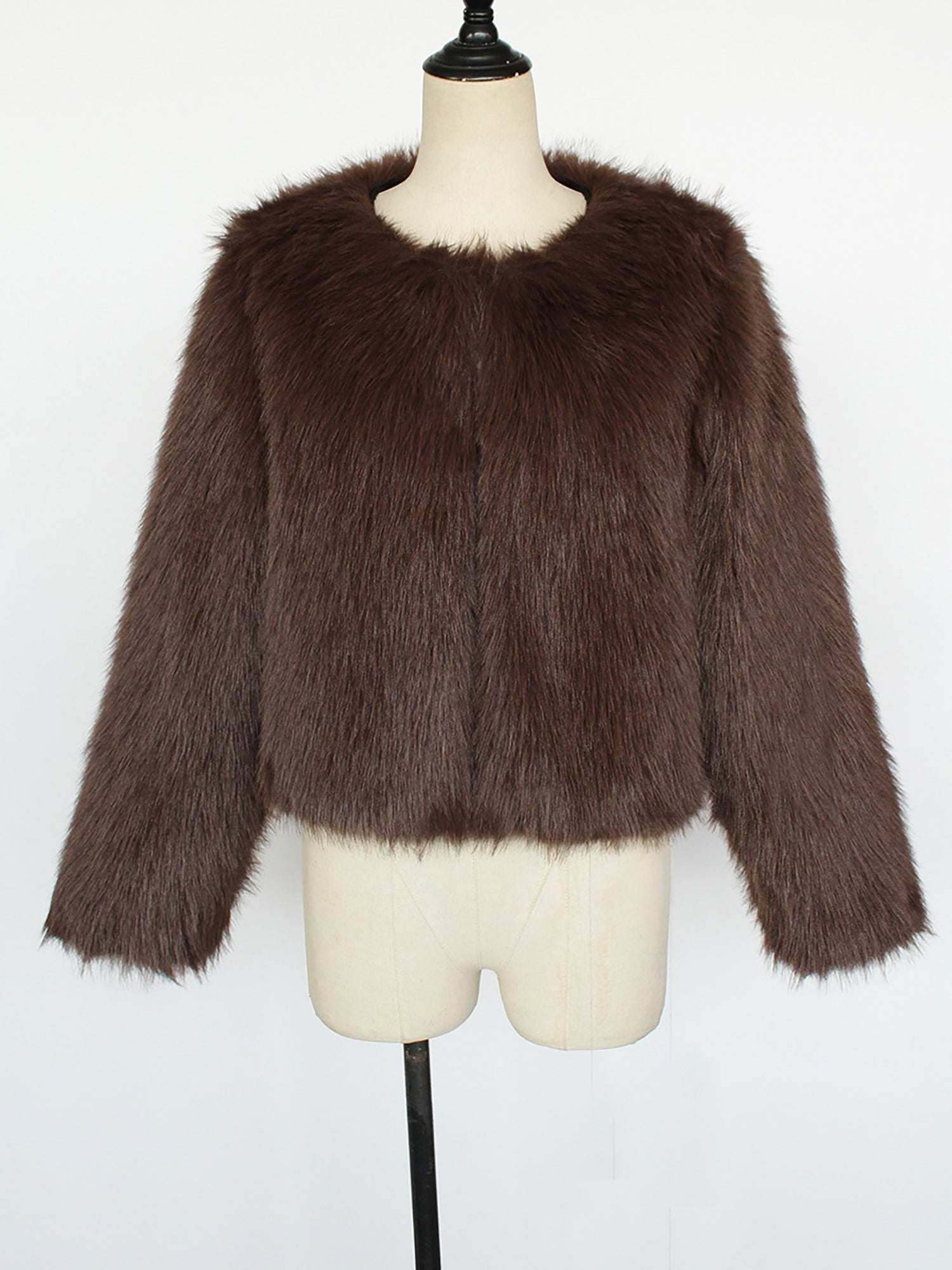 Collarless Long Sleeves Cropped Faux Fur Coat