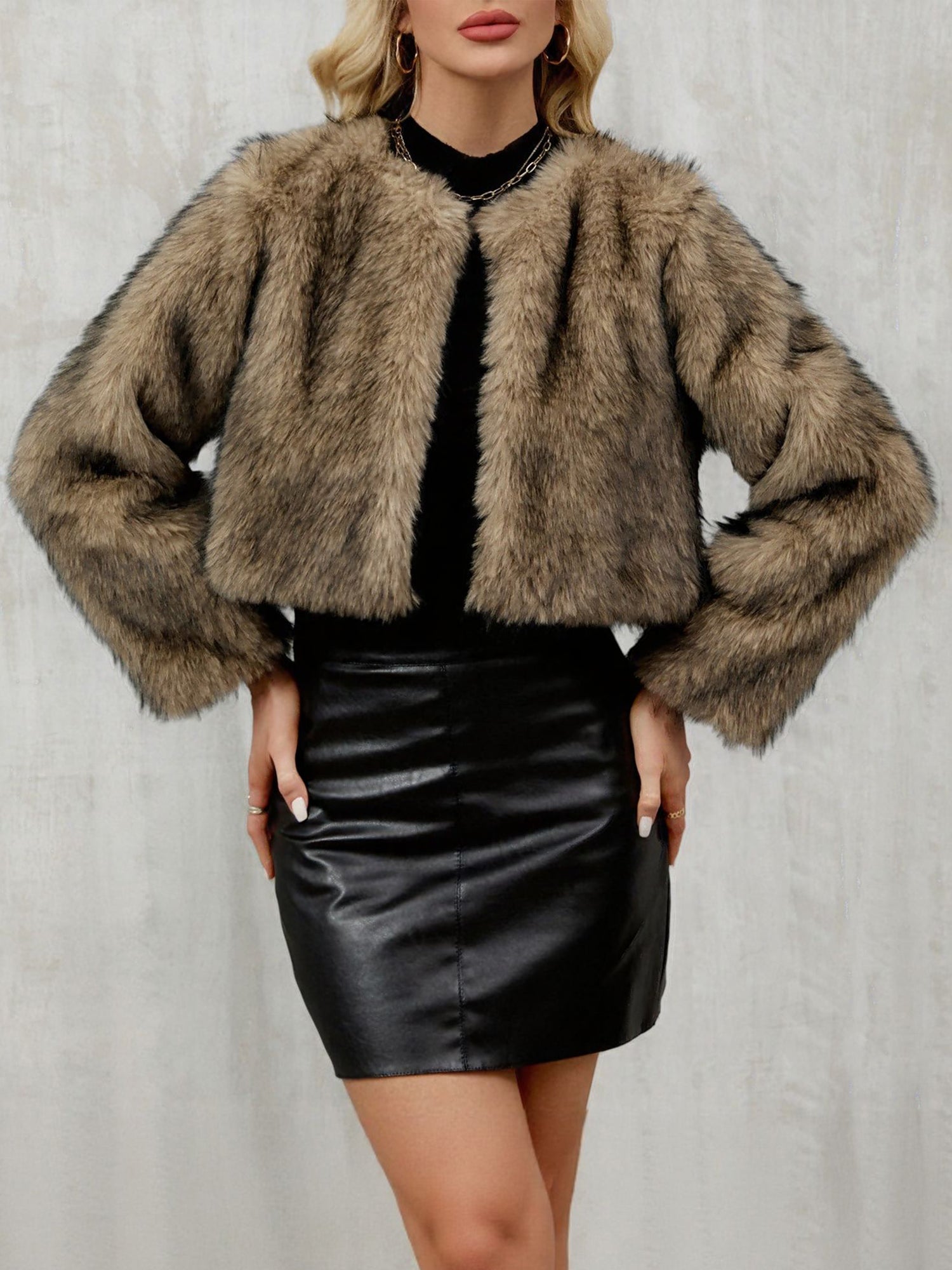 Collarless Long Sleeves Cropped Faux Fur Coat
