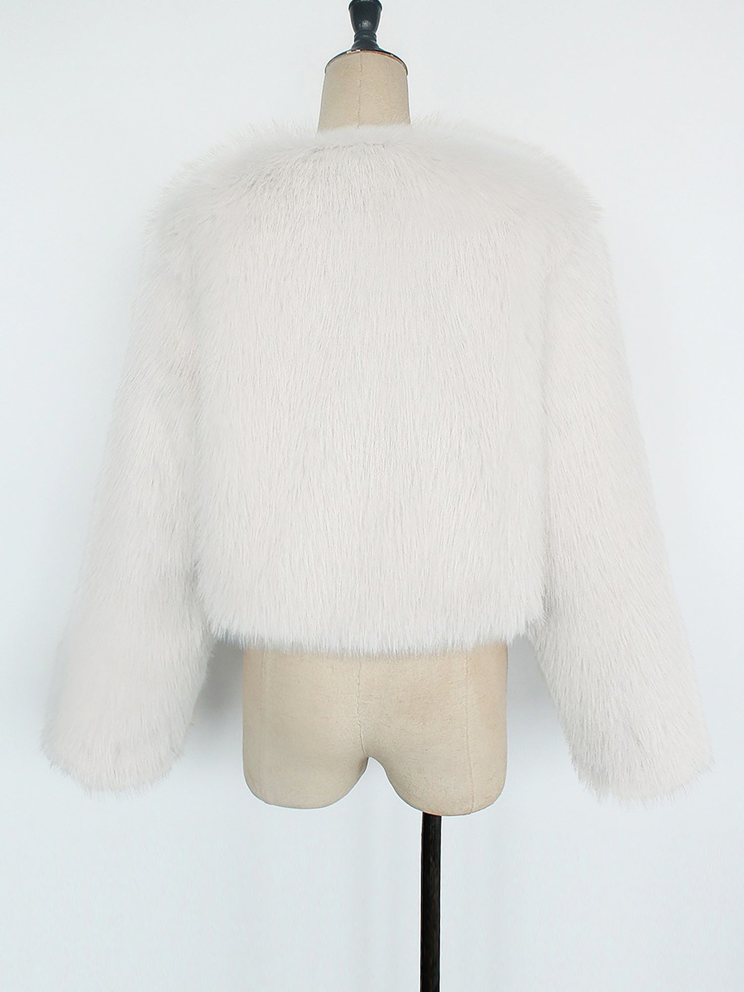 Collarless Long Sleeves Cropped Faux Fur Coat