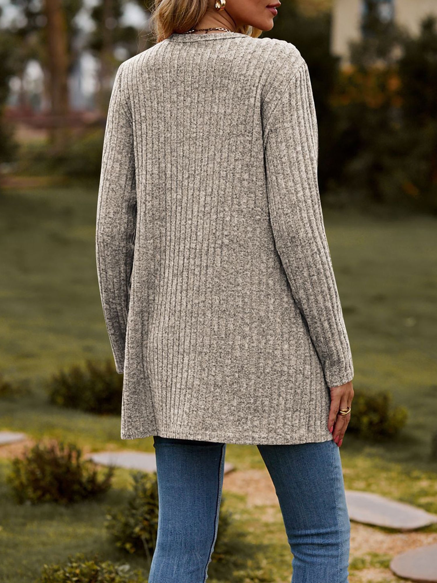 Solid Color Long Sleeve Buttoned Pockets Cardigan