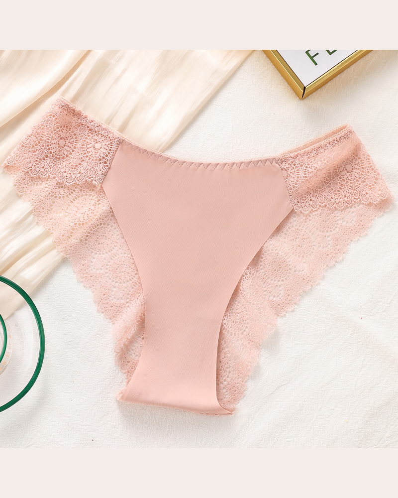 French-Style Lace-Trimmed Seamless Cotton Crotch Breathable Underwear